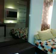 Bedroom 3 Affordable Room at Gunawangsa Manyar Apartment by Huda