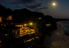 Nearby View and Attractions 5 Tevana House Reef