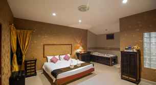Nongkhai Tavilla Hotel and Convention Center, Rp 450.750