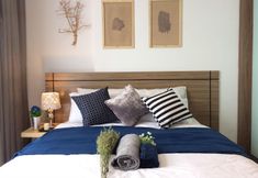 Bedroom 2 Treetop by Patsamon