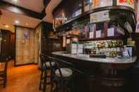 Bar, Kafe, dan Lounge Magnific Guesthouse Patong