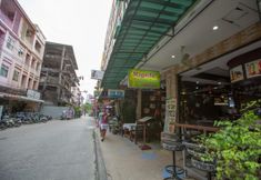 Exterior 7 Magnific Guesthouse Patong