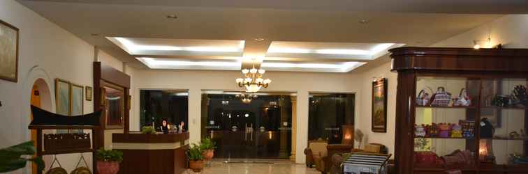 Lobi Hotel Natama Syariah