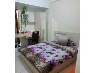 ห้องนอน 2 Adeliarent room Apartemen Margonda Residence 2