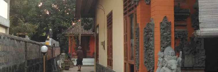 Lobi Singaraja Bali Guest House