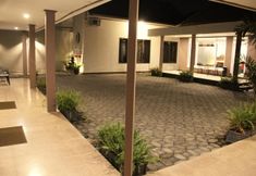 Exterior 5 AlSalam Syariah Guest House near Keraton