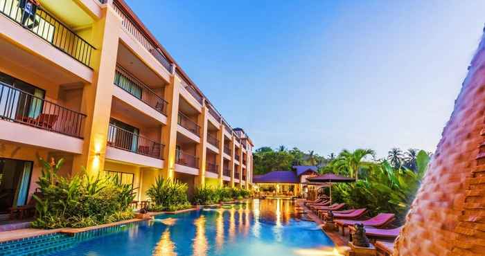 Kolam Renang The Windmill Phuket Hotel