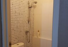 In-room Bathroom 3 Kalibata City Apartment by ARSKALCIT