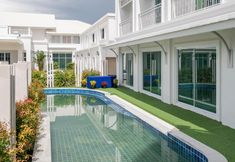 Swimming Pool 3 Chada@Nakhon