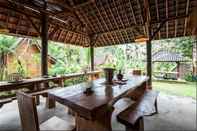 Lobi Song Broek Jungle Resort