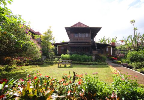 Exterior Rumah Kebun Wulan - Lembang