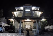 Luar Bangunan Ayani Good House