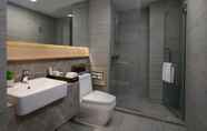 In-room Bathroom 7 Solitaire Bangkok Sukhumvit 11