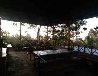 Lobi 2 Bromo Tanjung Homestay