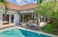 สระว่ายน้ำ 4 4S Villa Seminyak at Seminyak Square