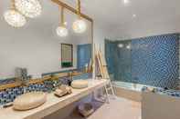 In-room Bathroom 4S Villa Seminyak at Seminyak Square