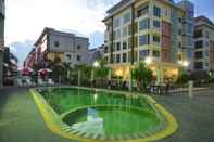 Kolam Renang Siam Golden Place 