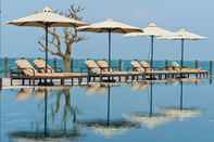 Hồ bơi Luxury Apartment In Ocean Resort