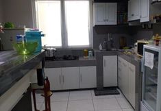 Bar, Cafe and Lounge 4 C60 Homestay Syariah