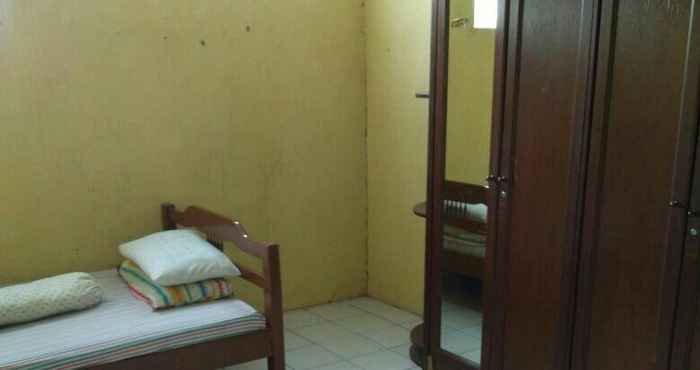 In-room Bathroom Taman Jati Permai