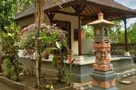 Exterior Relaxsoul Cubang Abang Homestay