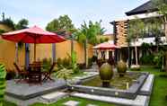 Luar Bangunan 3 Hotel Orizatha