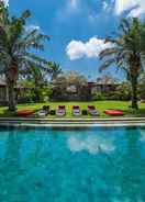 SWIMMING_POOL Villa The Beji