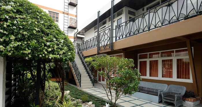 Luar Bangunan Siam Square House