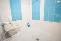 In-room Bathroom 60s Town Hua Hin