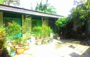 Luar Bangunan 3 Affordable Room at Wisma Ketapang Hostel Cilacap