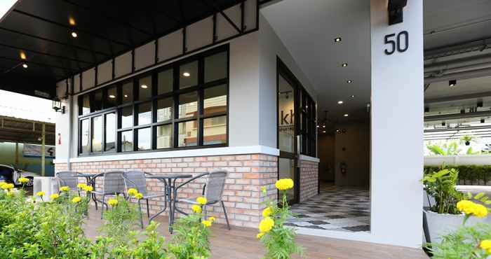 ภายนอกอาคาร Sukh Serviced Apartment