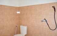 In-room Bathroom 2 MyHomestay Ijen Bamboo