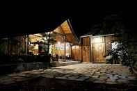 Exterior Saung Udhe