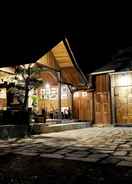 EXTERIOR_BUILDING Saung Udhe