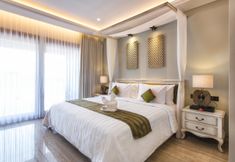 Bedroom 3 Sense Canggu Beach Hotel