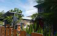 Luar Bangunan 6 Cemara 38 Cottage