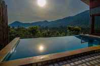 Lobi Baanviewtaly Pool Villas