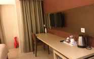 Bilik Tidur 7 Cozy Room at Solo Paragon Apartement (RY)