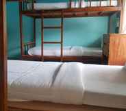 Kamar Tidur 7 The Corner Transit Hostel