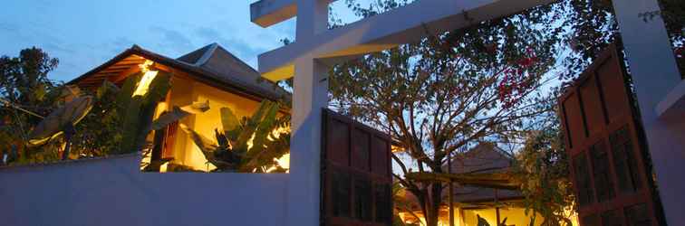 Lobby AMATAO Tropical Residence