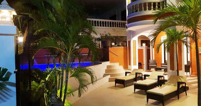 Lobby YAILAND - The Luxury Tropical Villa - Heart Of Pattaya