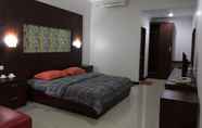 Kamar Tidur 4 Sabitha Hotel