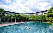 Swimming Pool 5 Utopian Homes @ IMAGO Mall