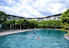 Swimming Pool 5 Utopian Homes @ IMAGO Mall
