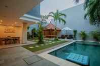 Swimming Pool Villa Nangdika