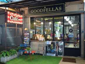 Exterior 4 Goodfellas Thong Lo Hostel