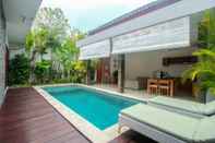 Kolam Renang Villa Canish