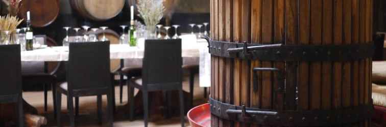 Sảnh chờ Issara Boutique Winery Hotel