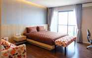 Bedroom 2 Kanyarat Lakeview Condominium by Wilai Jumpaphan