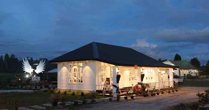 Exterior Piltik Homestay